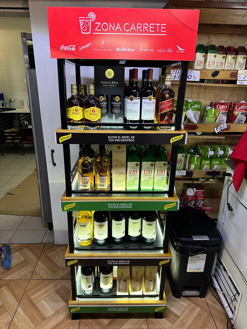 Caja de luz instalada en local comercial Concepción - IMPREGNA Publicidad